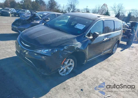 2017 Chrysler Pacifica Touring-L из США, поврежденный, VIN 2C4RC1BG2HR810004